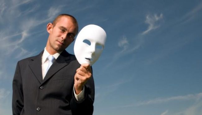 Nepodnošljiva lakoća hipokrizije